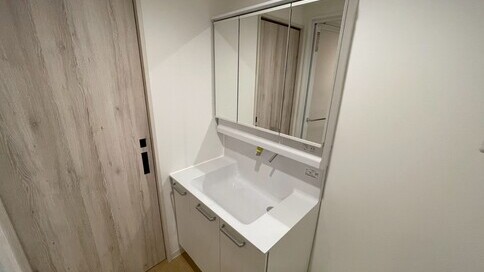 守口市大久保町リノベーションした洗面化粧台